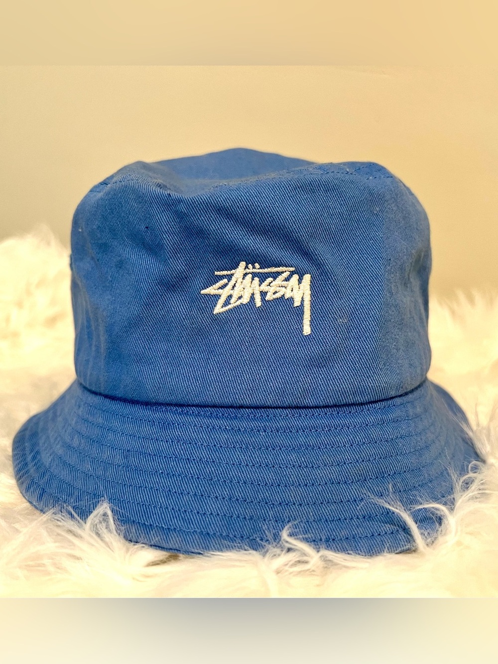 Stüssy Blue Bucket Hat with White Logo